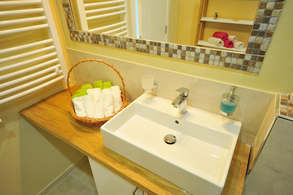 Apartment Sovica Belgrad Exteriör bild