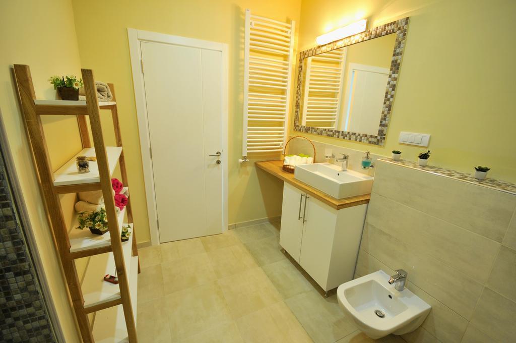Apartment Sovica Belgrad Exteriör bild